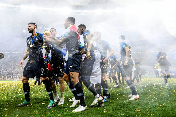 了中场的核 了中场的核