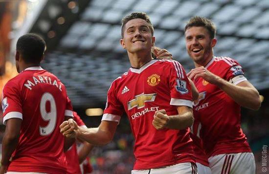 在短短两年 在短短两年